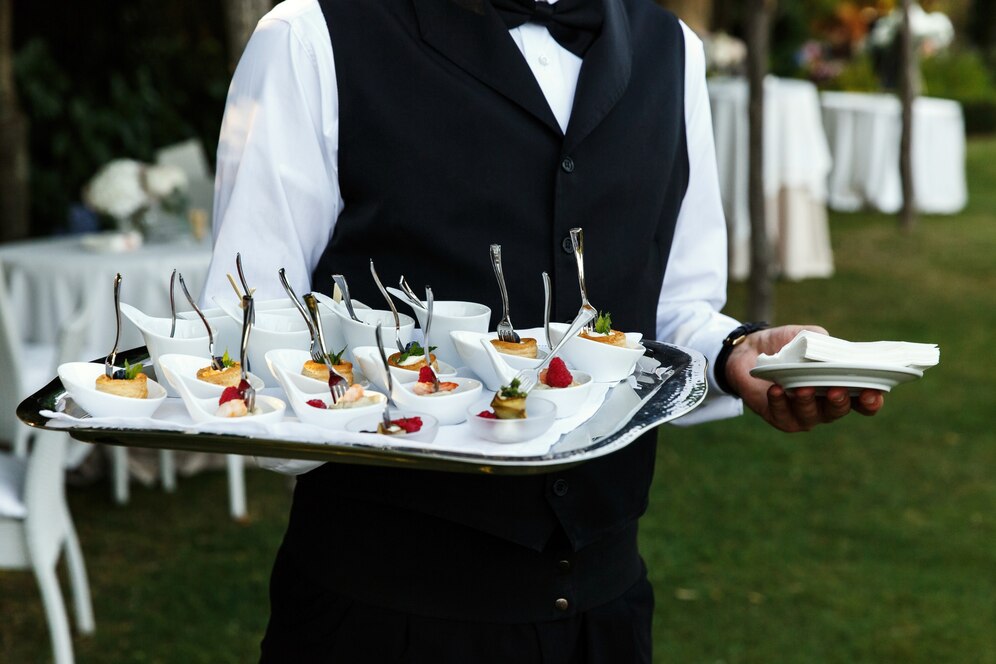 CATERING lighthouse